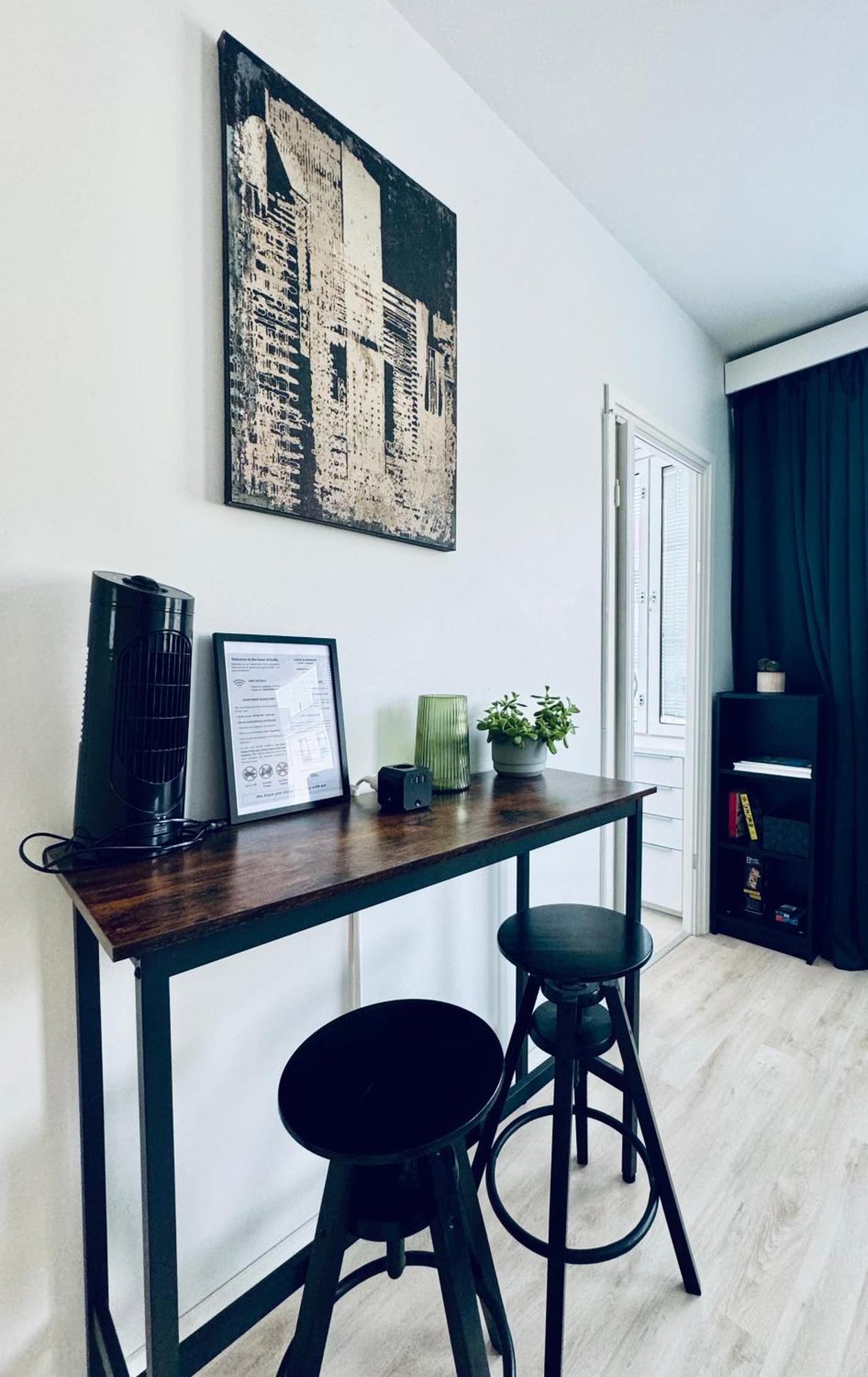 Modern Apartment Urban Tranquil, Great Location And Transport Connections Helsinki Bagian luar foto